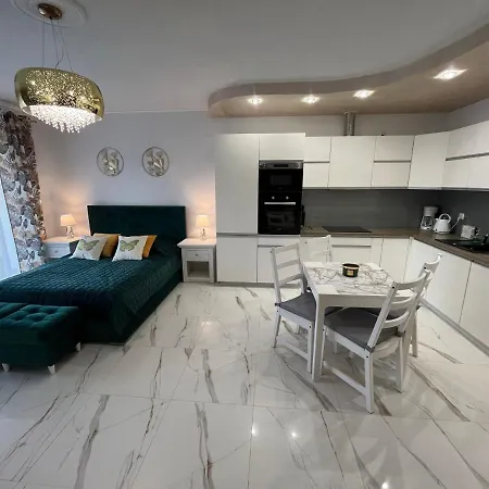Apartament Zloty Widok Apartment